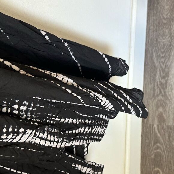 Helen Jon Hand Dyed Embroidered Resort Boho Maxi Dress Black Size S - Picture 7 of 9